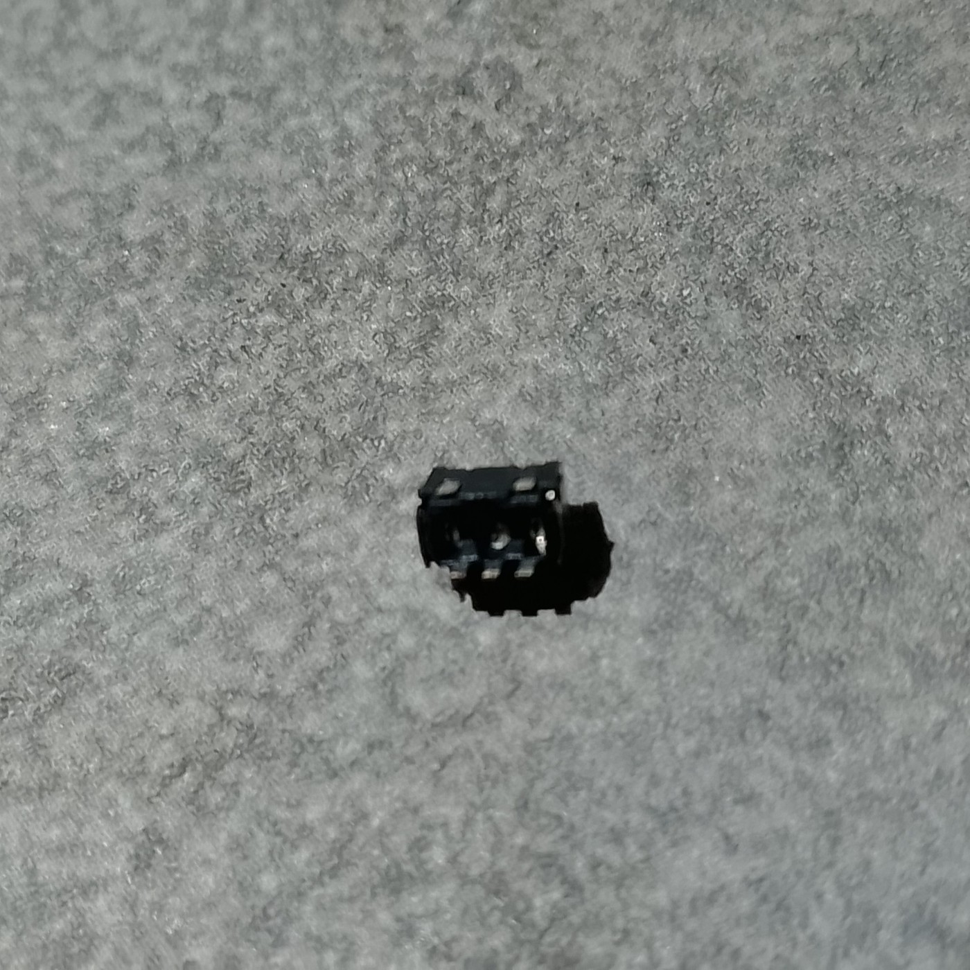 SMD микрокнопка вид сбоку