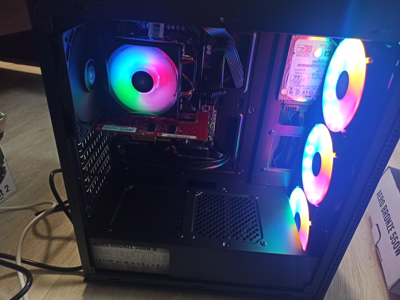 Вентиляторы в корпусе — RGB подсветка