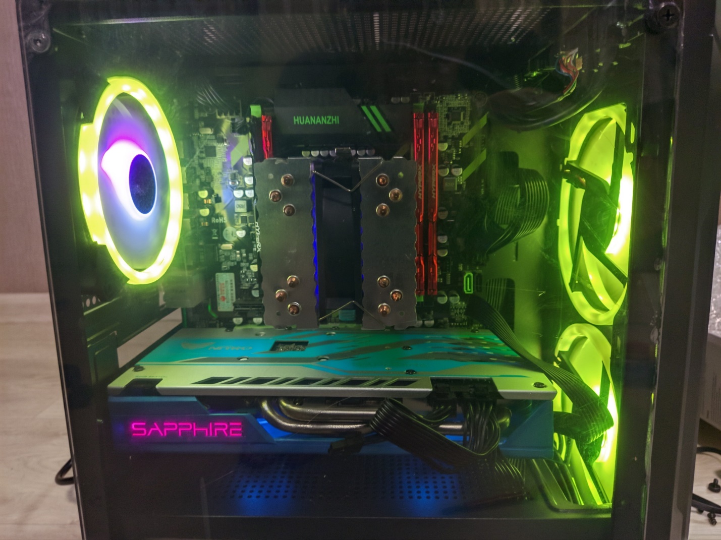RGB зелёный
