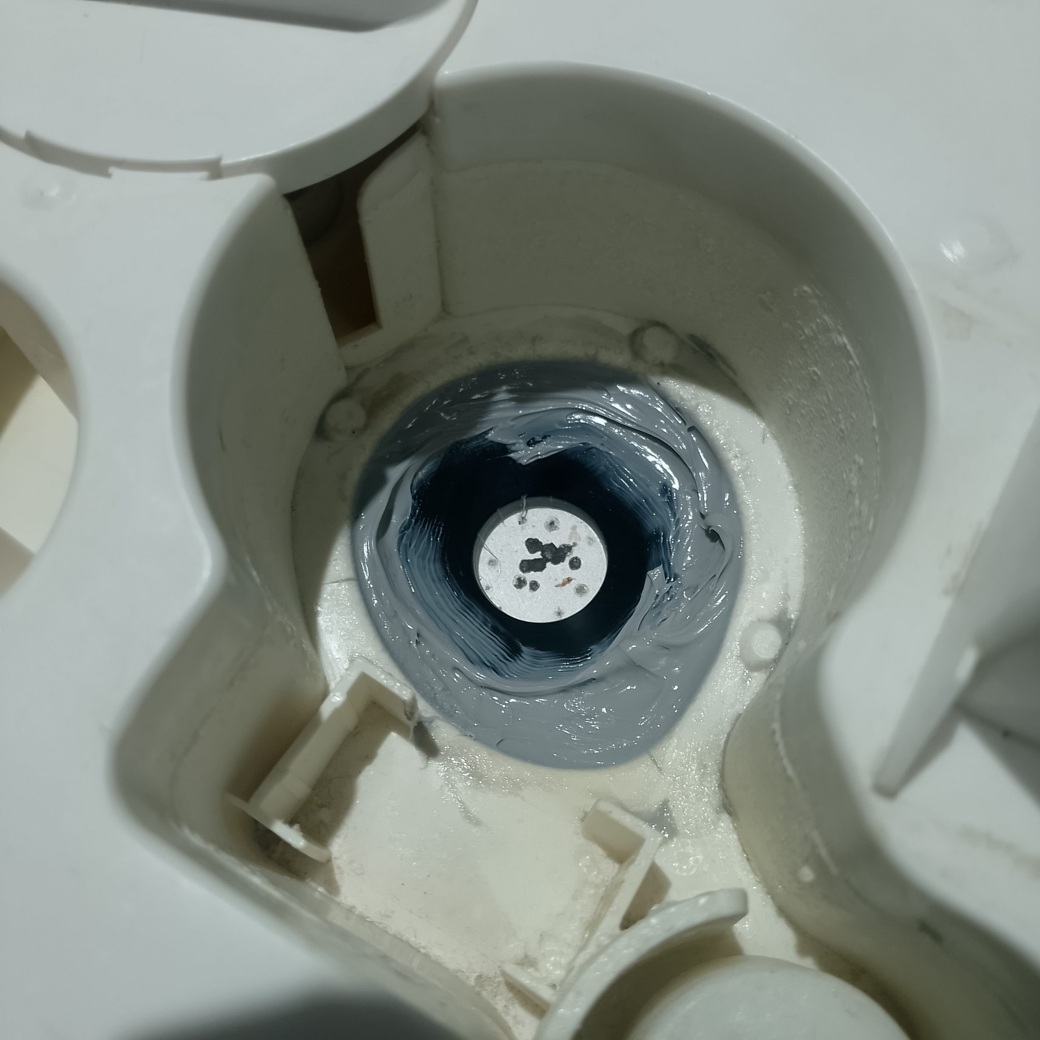 серый RTV герметик для ремонта увлажнителя