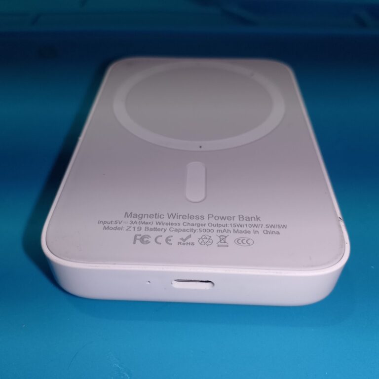 Иллюстрация к материалу: Магнитный повербанк Z19 5000 mAh — реальная емкость около 3000 mAh