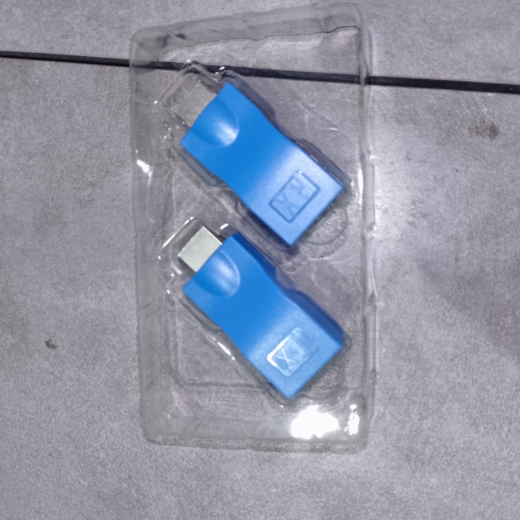 HDMI Extender TX/RX - два адаптера в прозрачной упаковке