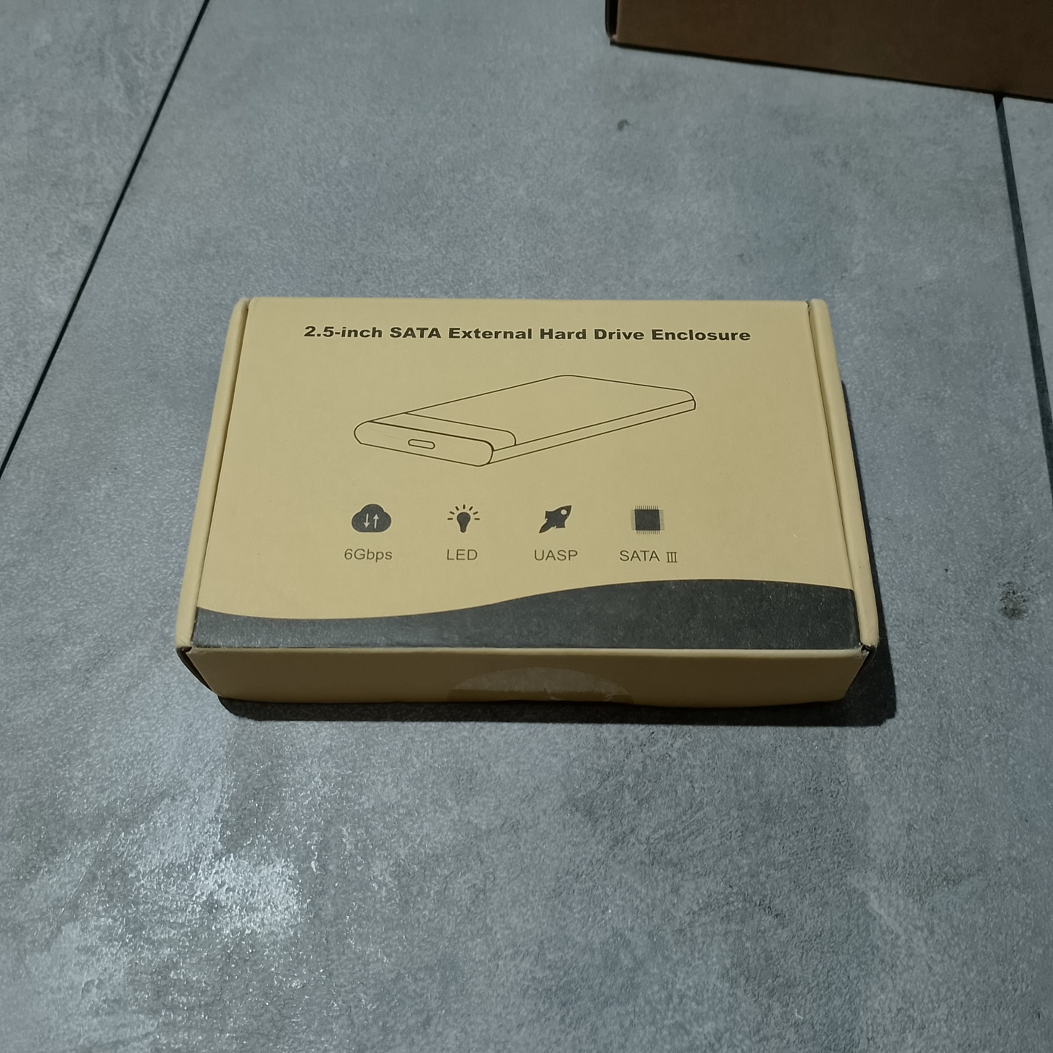 KinHank Portable HDD Batocera в коробке с указанием USB 3.0 SATA и UASP