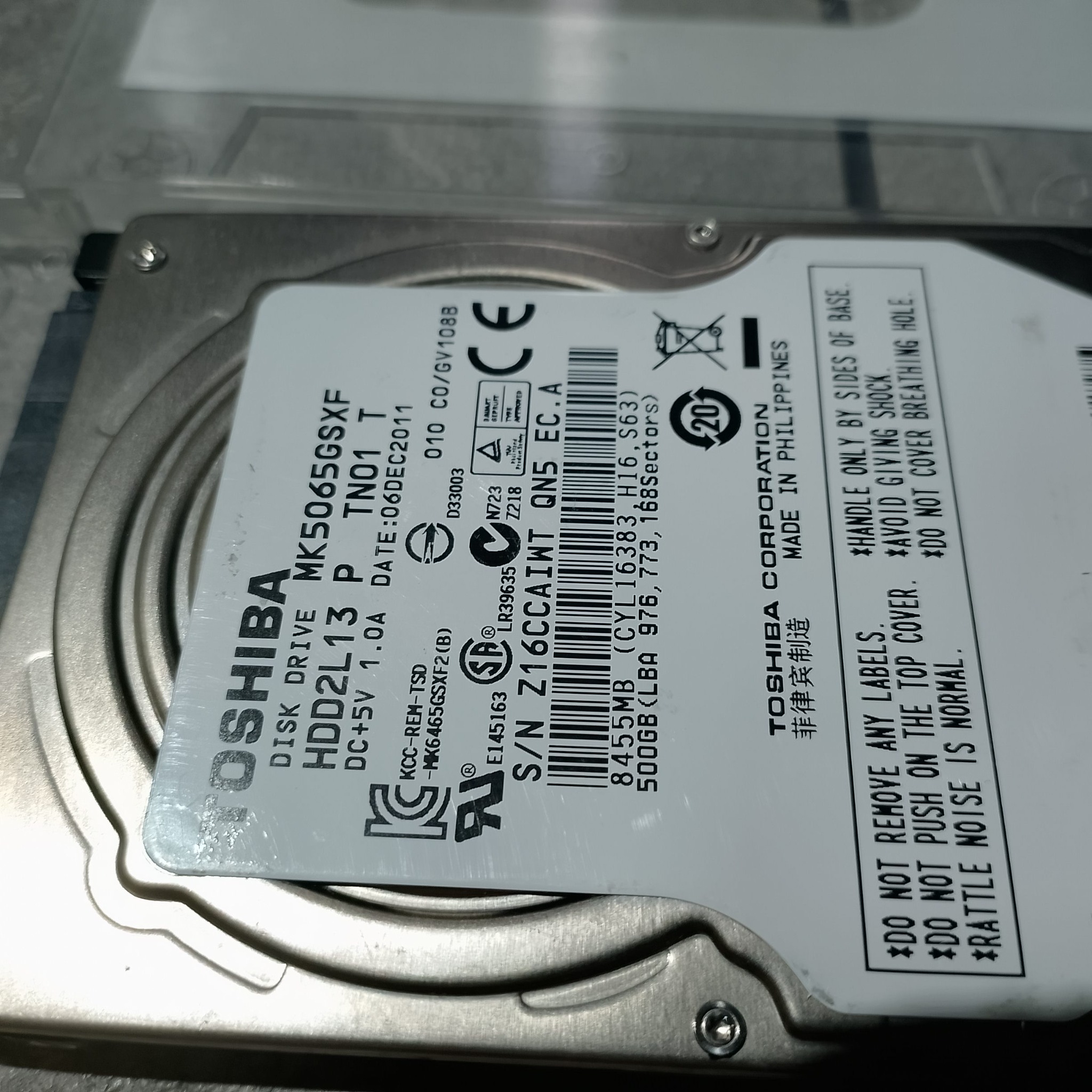 маркировка HDD Toshiba MK5065GSXF 500 GB после вскрытия KinHank Portable HDD Batocera