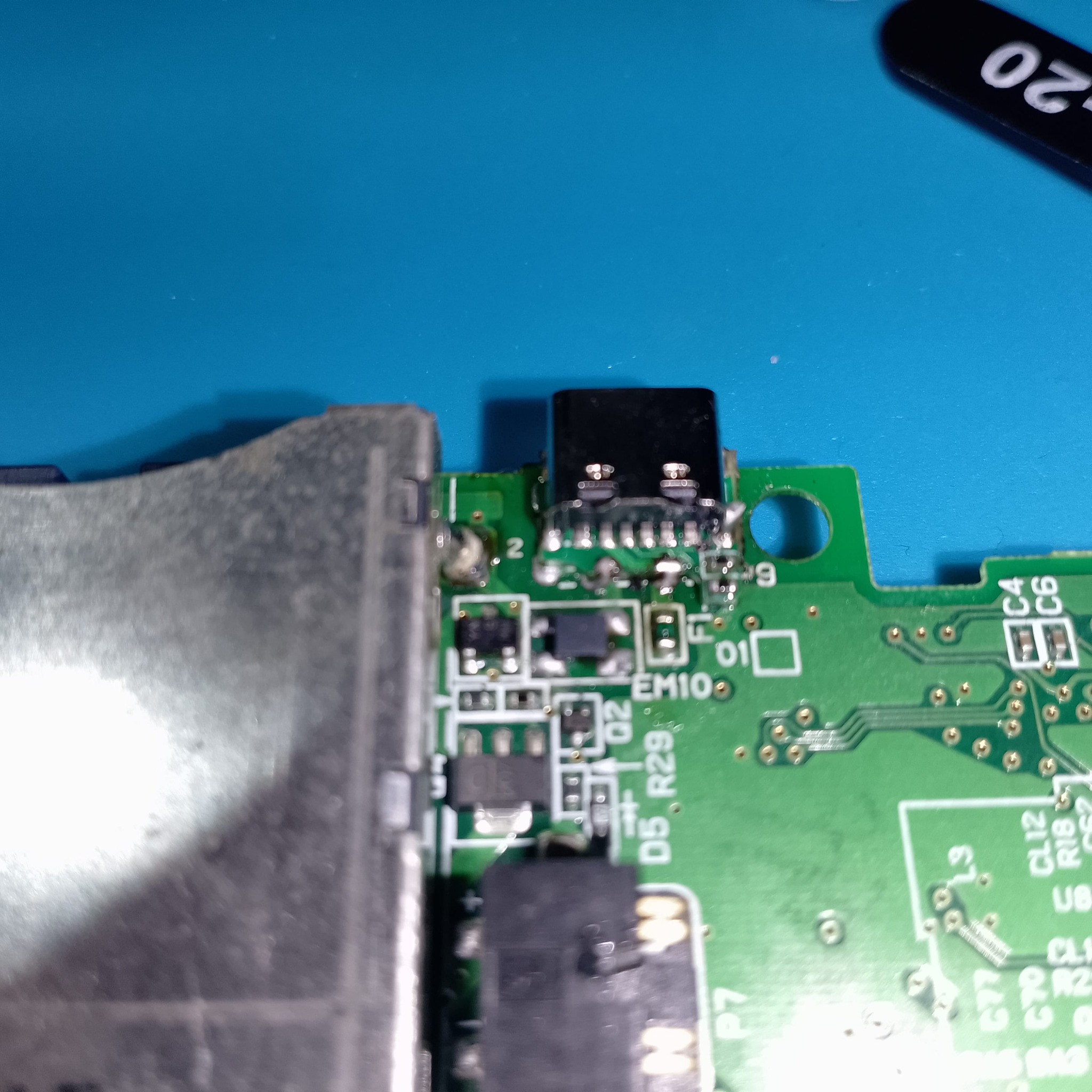 Проверка USB-C модуля Nintendo DS Lite после пайки