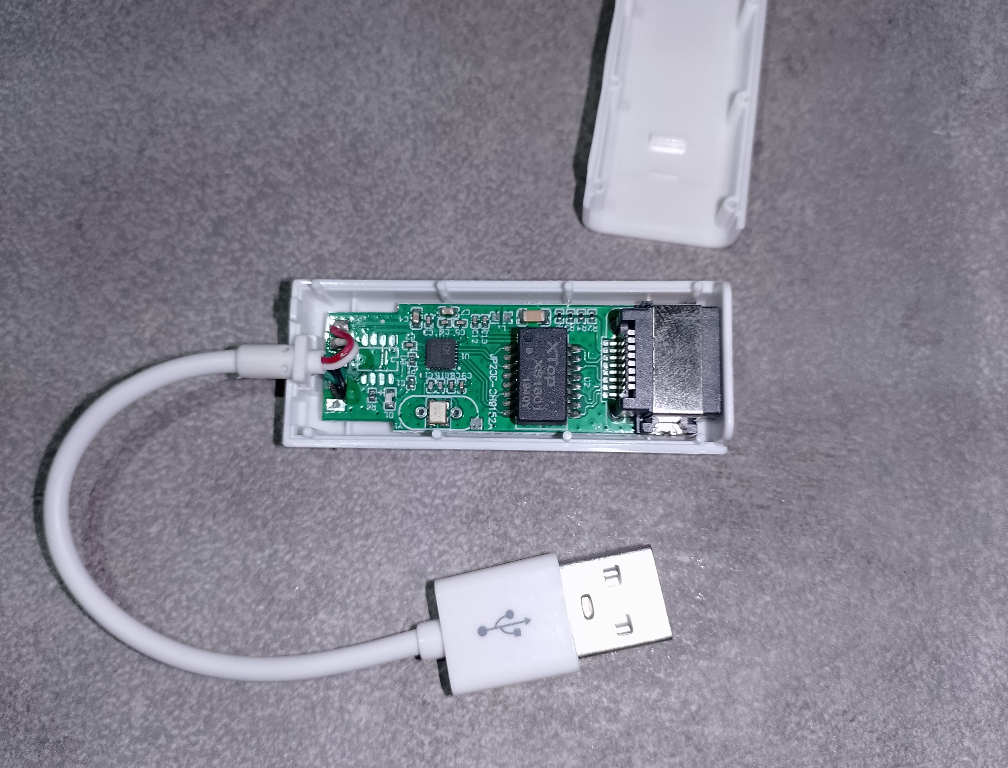 USB Ethernet адаптер CH9152 плата после разборки