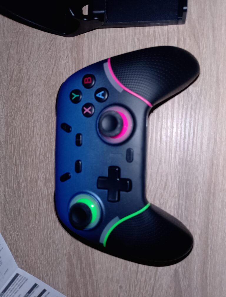 Иллюстрация к материалу: X9 Wireless Controller для Switch 2 — тест за 717 рублей